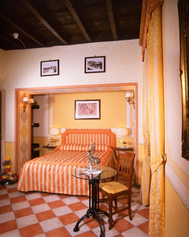 La Contrada Dei Monti Hotel Orta San Giulio Exterior photo